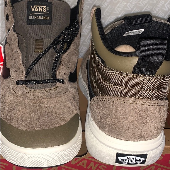 >Ⓜ️ULTRARANGE HI TOP HAIRY SUEDE CUB/MARSHMALLOW ULTRA PADDED TONGUE BRAND🆕VANS - Picture 7 of 15